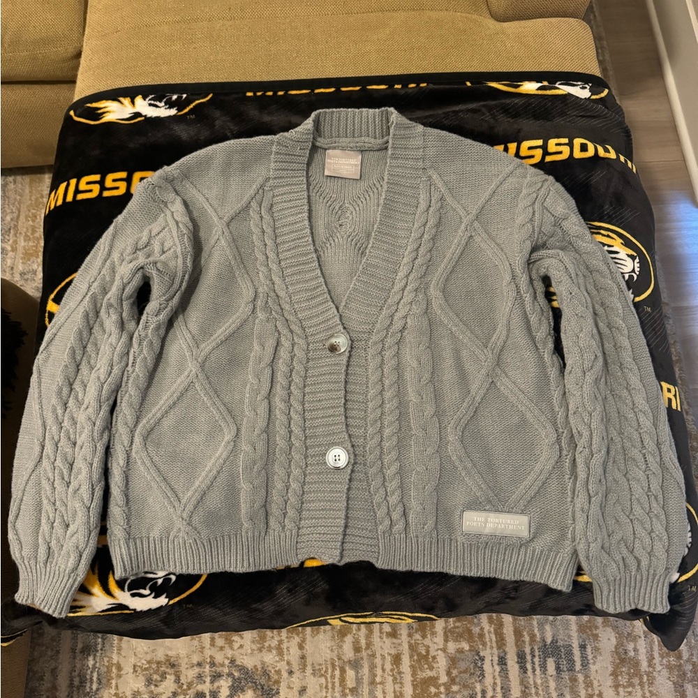 M/L TTPD Cardigan